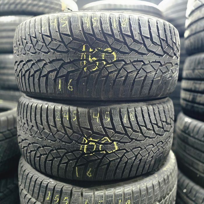 2x 245/45/18 M+S NOKIAN Stare excelentă