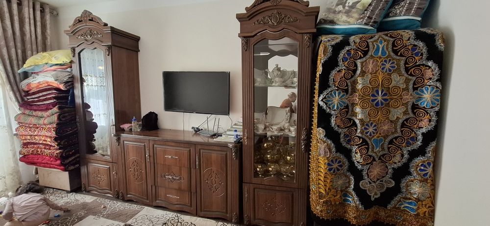 Karandash mebel sotiladi srochni