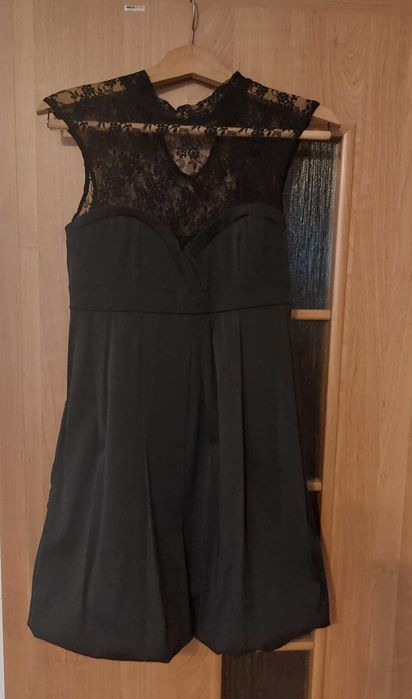 Парти рокля размер М