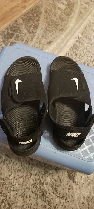 Sandală unisex Nike negri