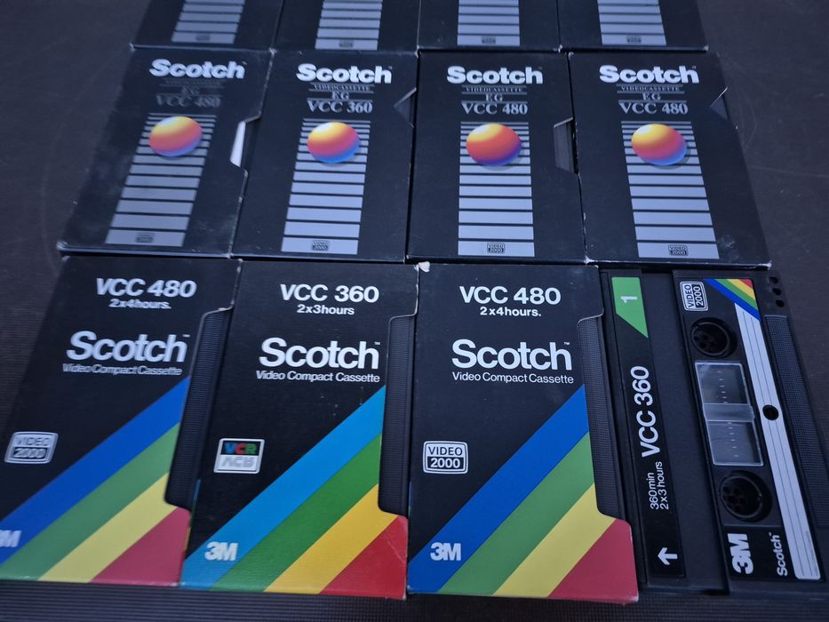 Vând 12 casete video 2000 VCC Scotch ,360,480 minute. 2×3h,2x4h filme