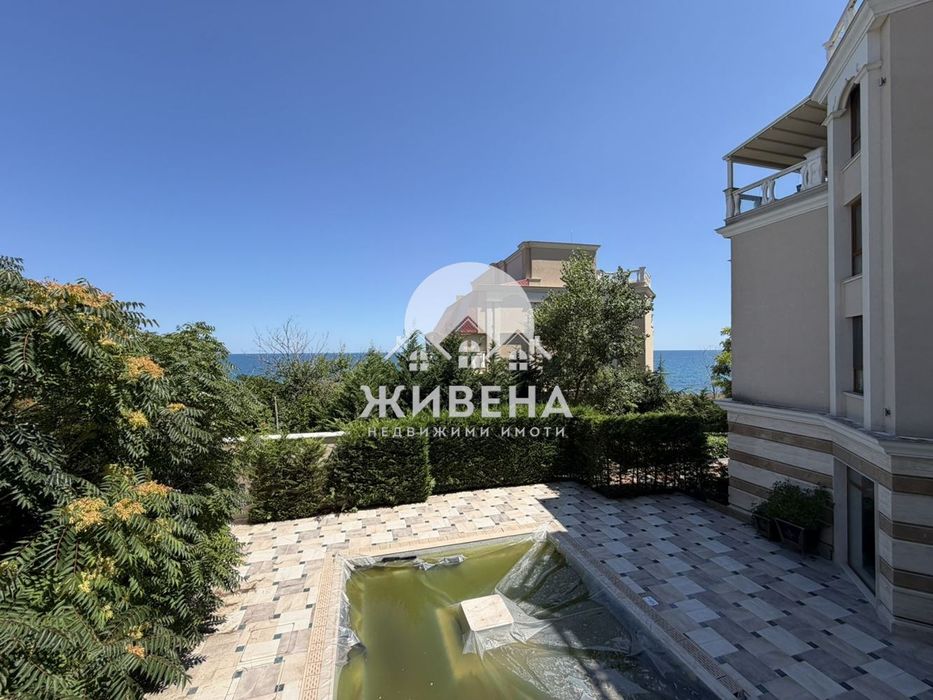 Продава обзаведен 2-стаен апартамент, м-т Кабакум