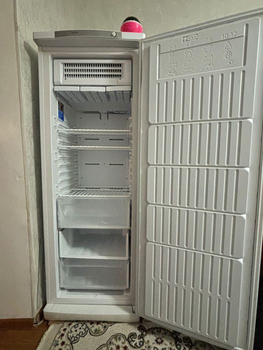 Морозильник indesit