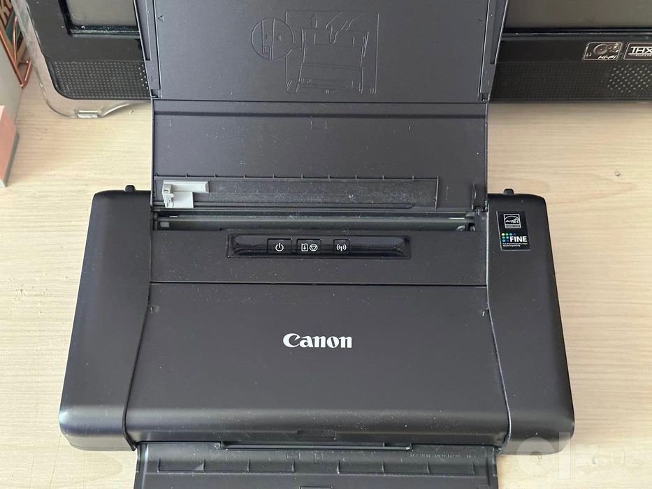Canon цветной принтер IP 110