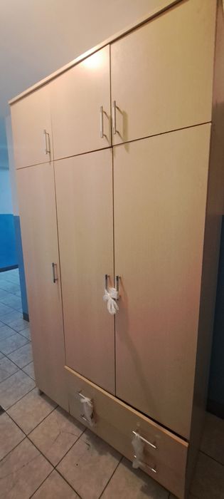 Продам шкаф 38000