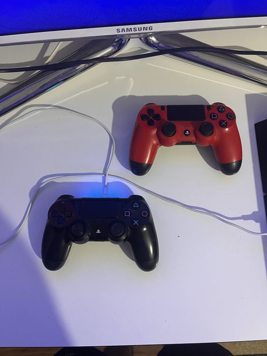 Ps4 + игра в подарок