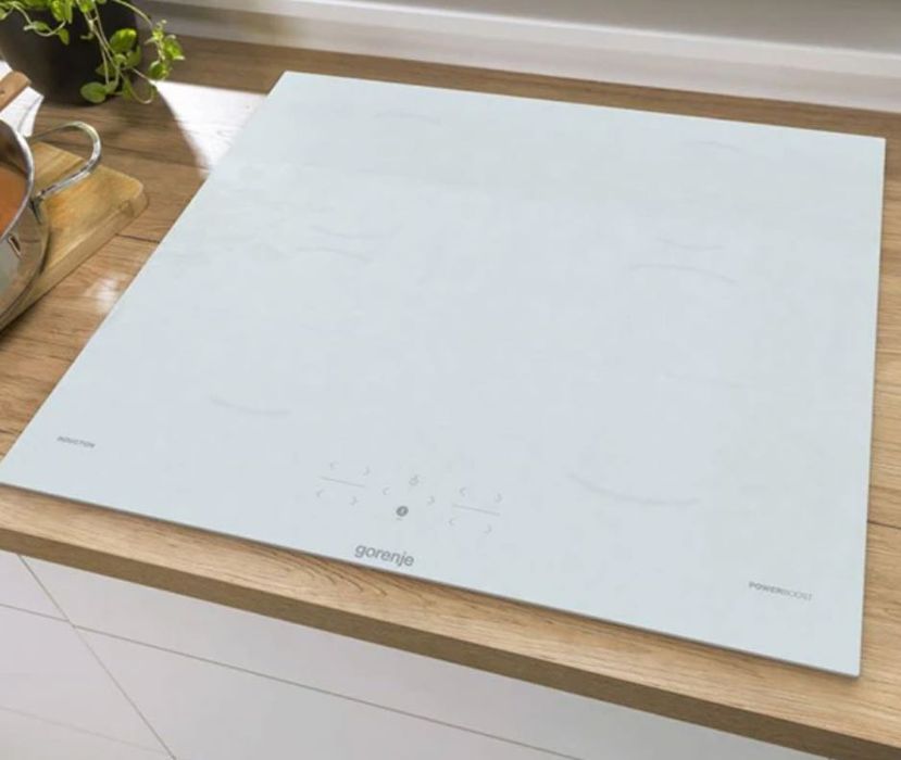 NOU Plita inductie alba Gorenje Touch control cu garantie extinsa
