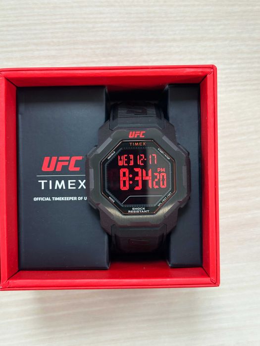 Timex UFC Knockout MMA - Cadoul Perfect de Craciun