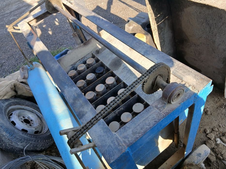 Шлакаблок апарат