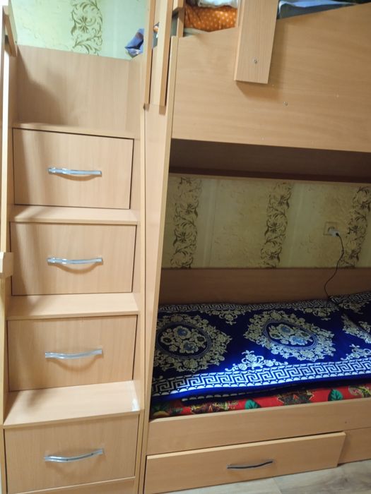 Детский двухярусный кровать