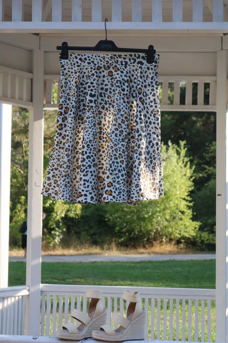 Пола в животински принт 36р.р.