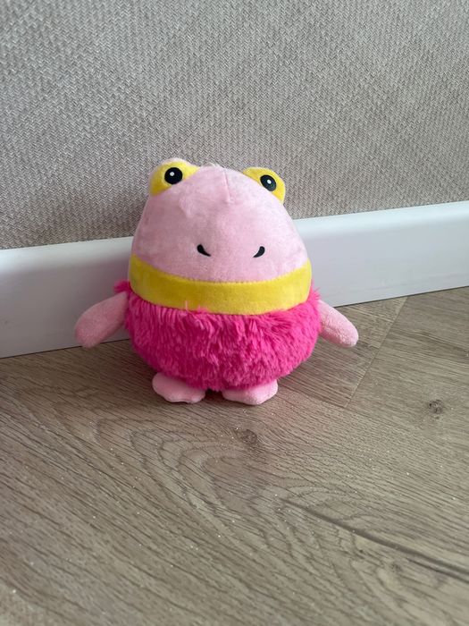 Продам интерактивную игрушку
