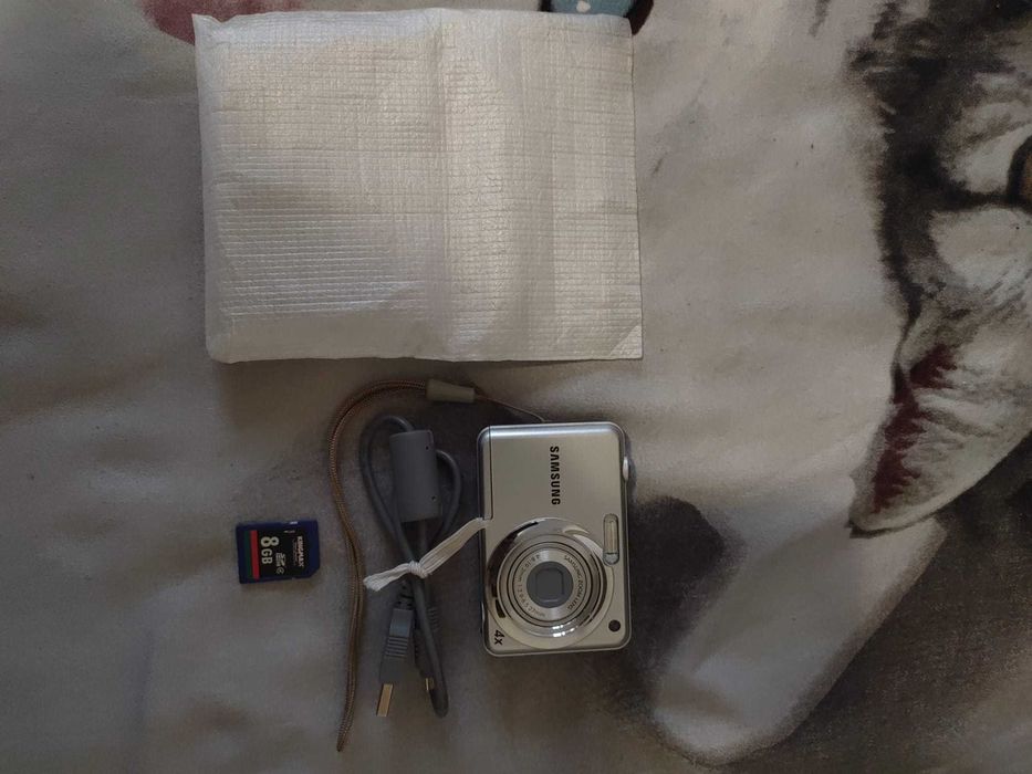 Aparat foto Samsung ES9