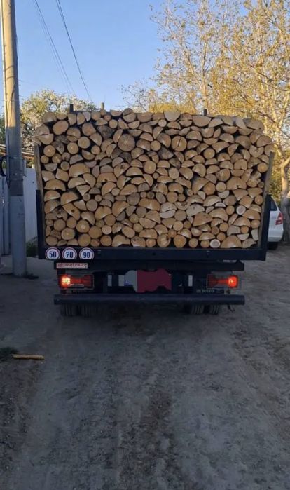 Lemn de foc de vânzare