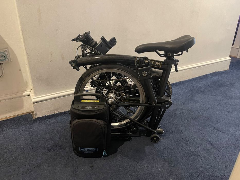 Bicicleta electrica brompton 2 viteze an 2020,neagra sidef