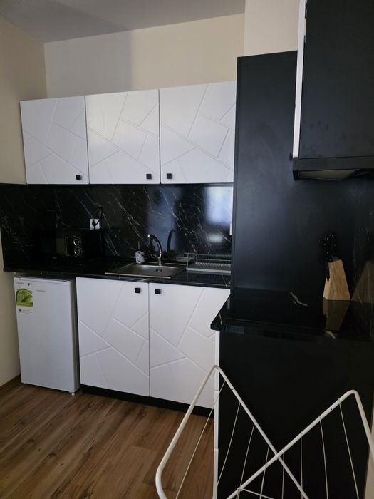 Дава се под наем Двустаен апартамент в к.к. Пампорово - 65 кв.м за 119.34 € - Снимка #1