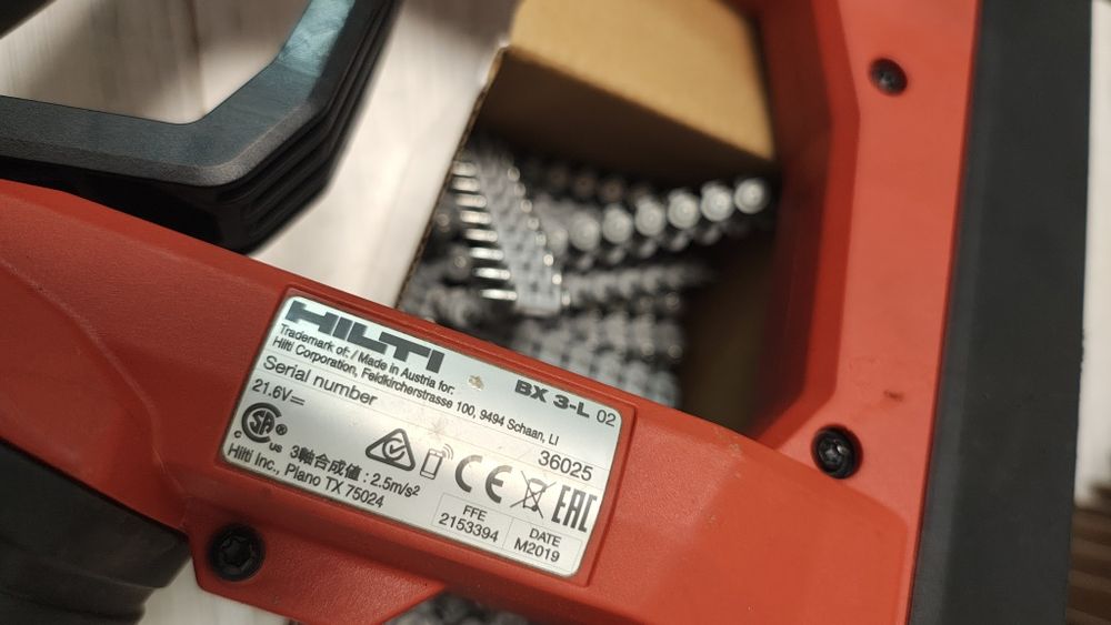 Pistol hilti bx3 si 10 mii de cuie