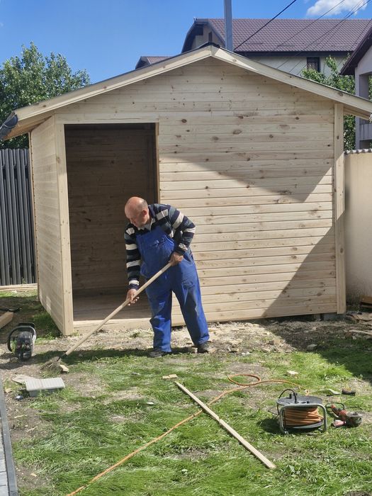 spațiu de depozitare de grădină