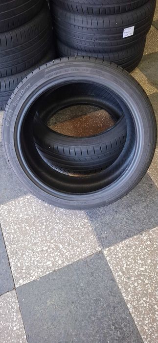 2бр. 235/40/18 Ceat SportDrive 7.3mm гр-р,дот 22г. Предлагаме монтаж--