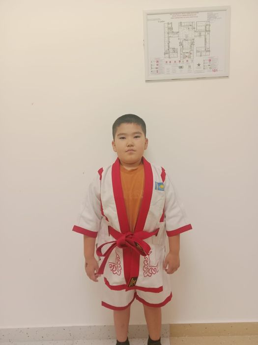 Срочно продам кимоно для дзюдо