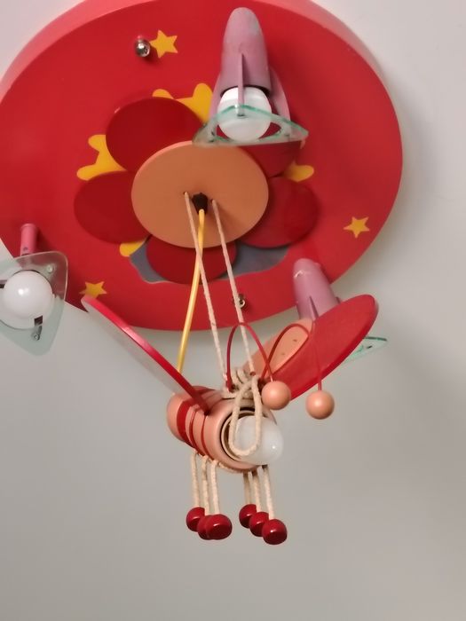 Люстра в детскую