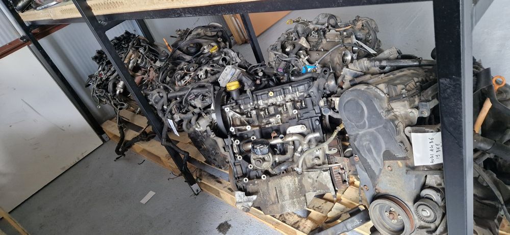 Vând motor 1.5 dci renault Clio