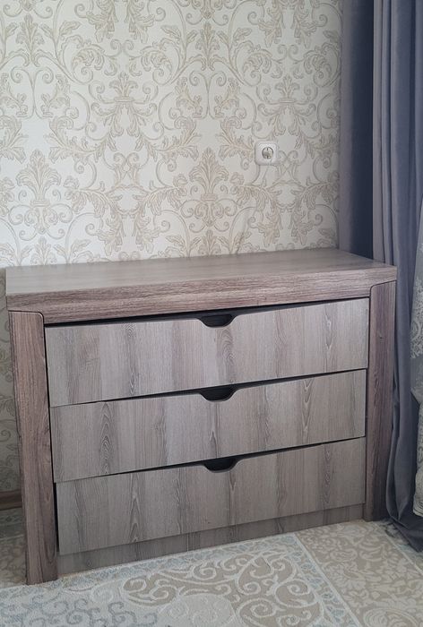 Гарнитур спальный 40000 срочно