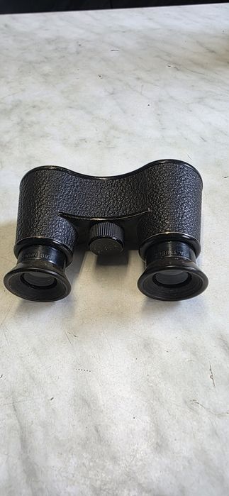 Binoclu de operă Carl Zeiss Galan.