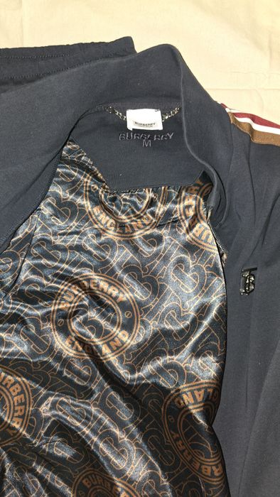 Костюм Burberry England