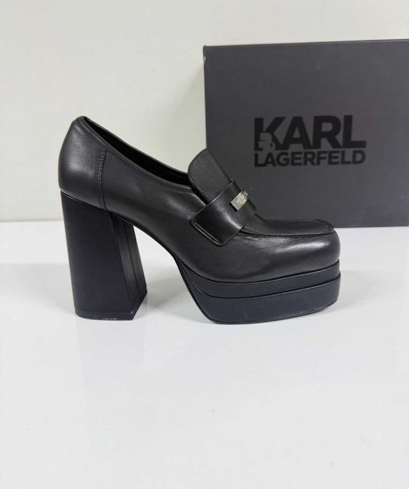 Karl Lagerfeld Strada Karl Plaque Loafer