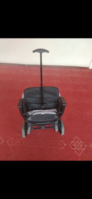 Bolalar kolyaskasi