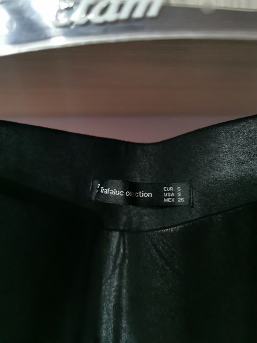 Colanti negri Zara - material texturat