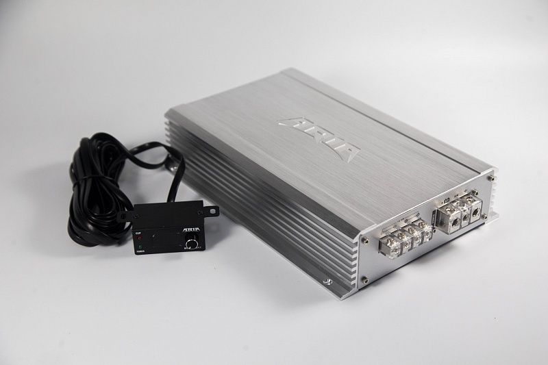 Продам Усилитель Моноблок для Сабвуфера