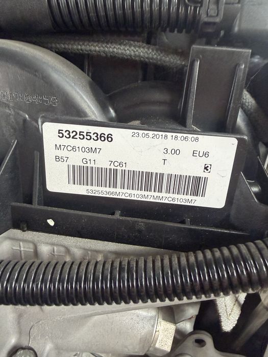 Двигател бмв Б57Д30Б 4д 320 коня (dvigatel bmw B57d30B 4d 320 konq)