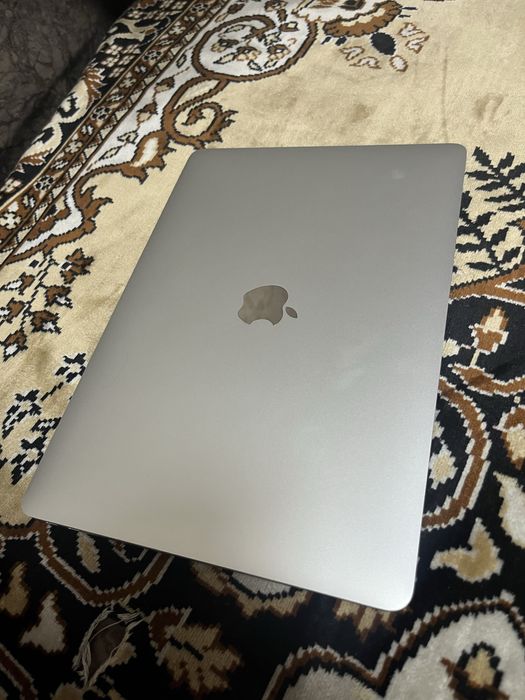 Macbook m1, 8gb, 2020