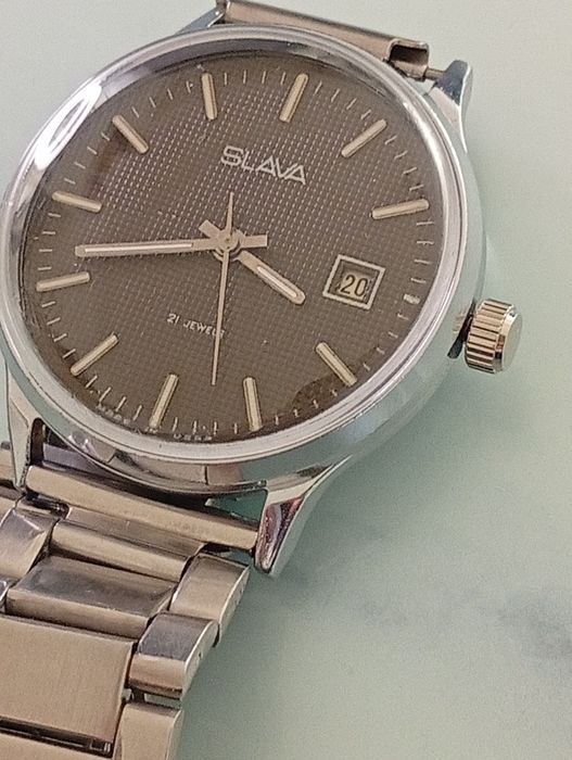 Руски ръчен механичен часовник СЛАВА SLAVA.