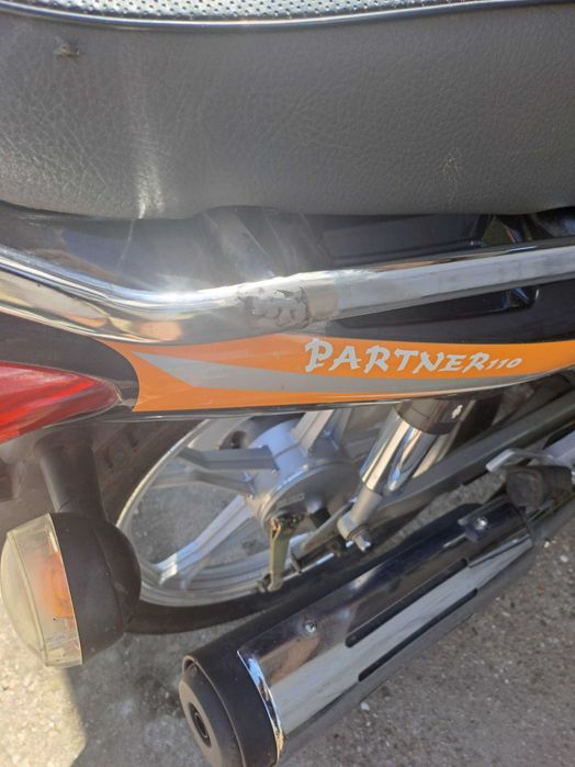 Мотор Кеуей партнер 110