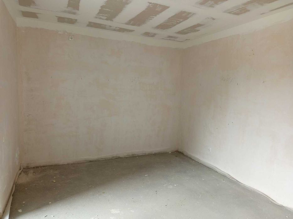 Продава се Тристаен апартамент в Казанлък - 118 кв.м за 1599 €/кв.м - Снимка #4