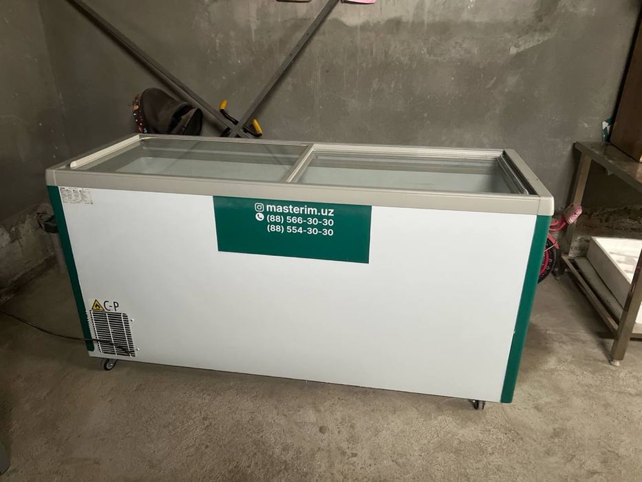 Морозильник витрынный 518л