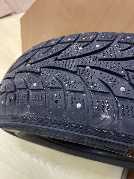 Продам зимние шины