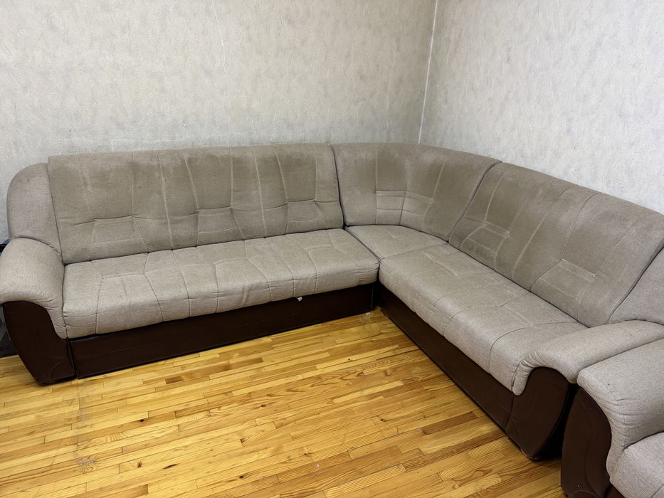 диван для гостиной // yashash xonasi divan