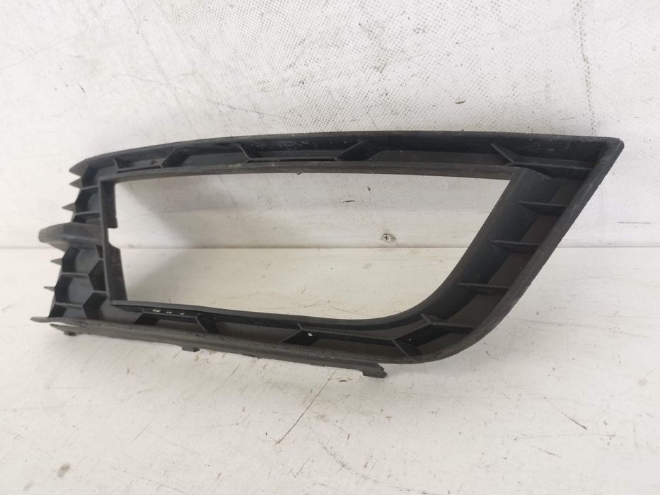 Ляв проекторен грил Шкода Октавия 3 / Skoda Octavia 3 Оригинален Ляв п