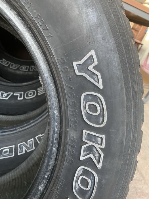 Продам  комплект резины YOKOHAMA