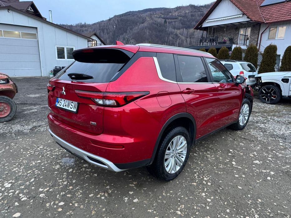 Mitsubishi outlander avariat