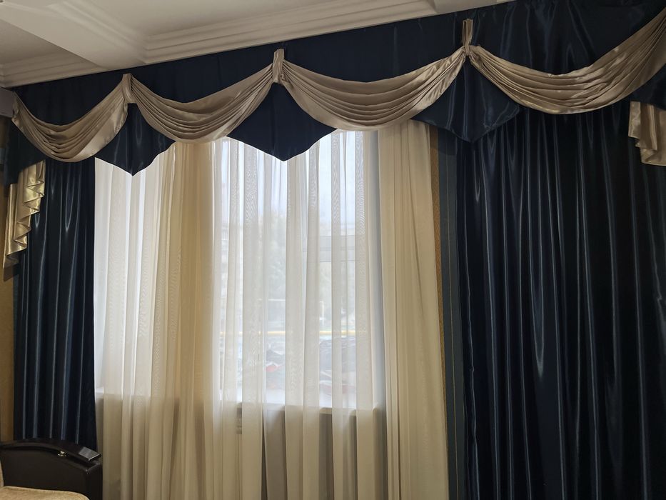 Продам теневые шторы.