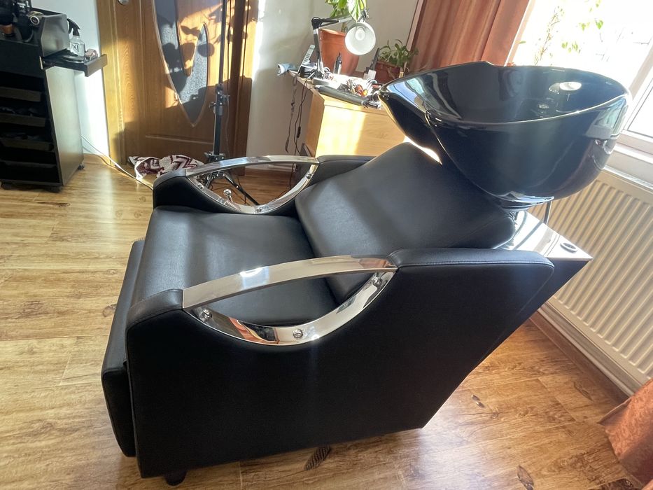 Scafă Coafor Profesională - Ca Nouă (Folosită doar 3 luni)