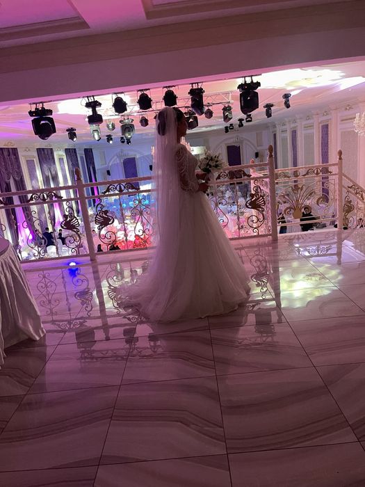 Продам свадебное платье