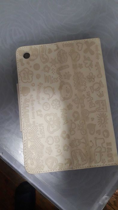Чехол для планшета кожанный новый