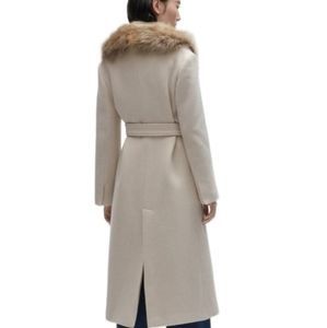 Zara Женское пальто