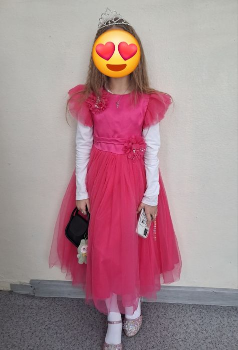 Нарядное платье для девочек